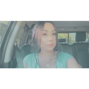 Meet your Posher, Elida